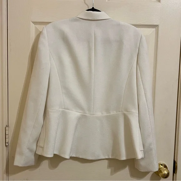 John Meyer Of Norwich Elegant White Self Patterned Blazer Jacket - Picture 7 of 8